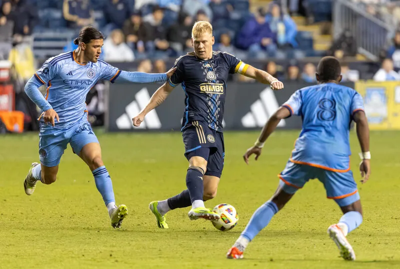 New York City vs Philadelphia - Căng thẳng cao độ